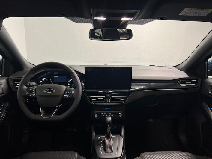 Vehicle image FORD FOCUS