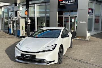 Vehicle image TOYOTA PRIUS+ 0 Vehicle image TOYOTA PRIUS+ 0