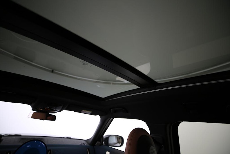 Vehicle image MINI COUNTRYMAN