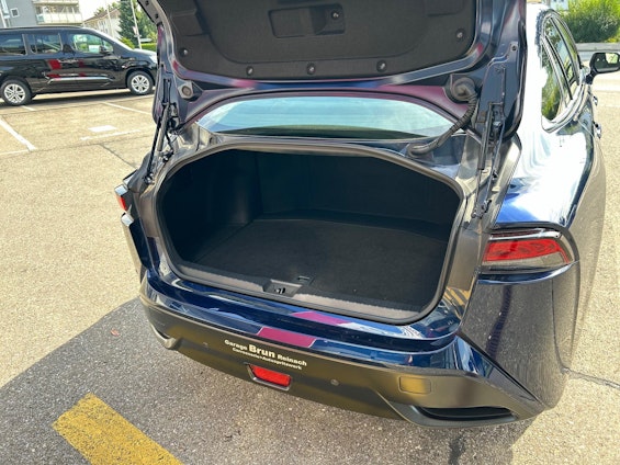 Vehicle image 9 Vehicle image 9