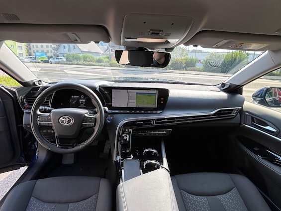 Vehicle image 7 Vehicle image 7