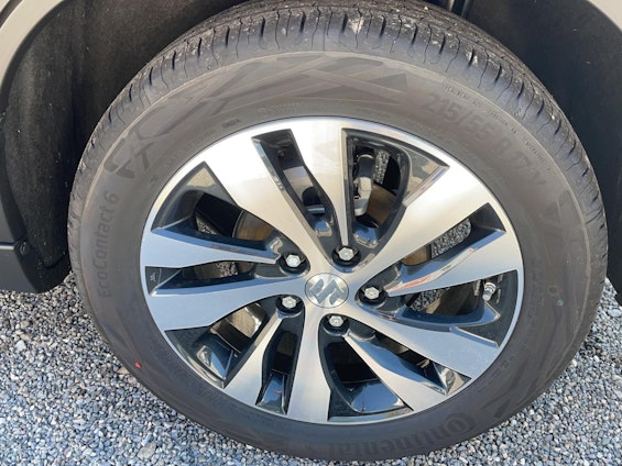 Vehicle image 13 Vehicle image 13