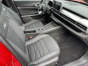 Jeep Avenger Summit