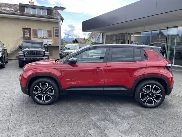 Jeep Avenger Summit