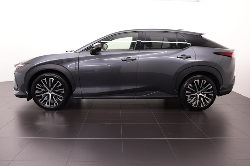 Vehicle image LEXUS RZ