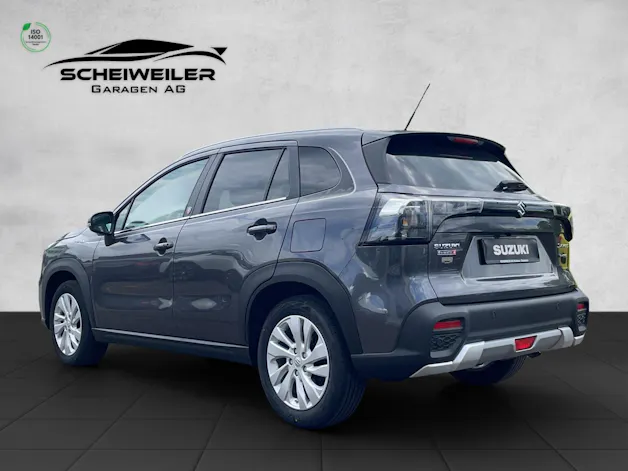 Suzuki S-Cross 1.4 T Compact Top Hybrid 4x4