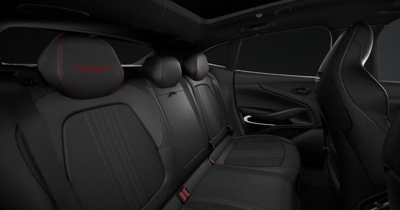 Vehicle image ASTON MARTIN DBX