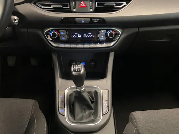 Hyundai i30 1.5 T-GDi Amplia