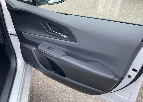 Vehicle image 15 Vehicle image 15