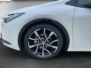 Toyota Prius 2.0 Plug-In-Hybrid Style