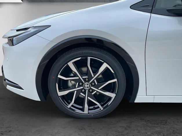 Toyota Prius 2.0 Plug-In-Hybrid Style