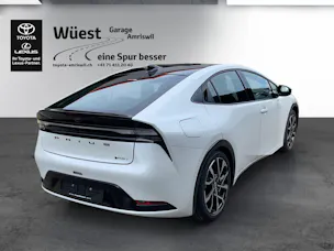 Toyota Prius 2.0 Plug-In-Hybrid Style