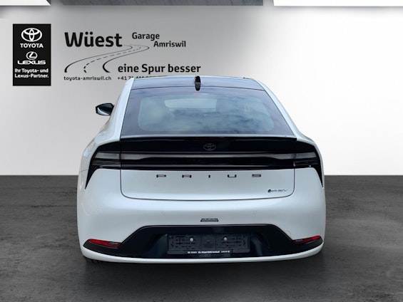 Vehicle image 3 Vehicle image 3