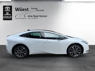 Toyota Prius 2.0 Plug-In-Hybrid Style