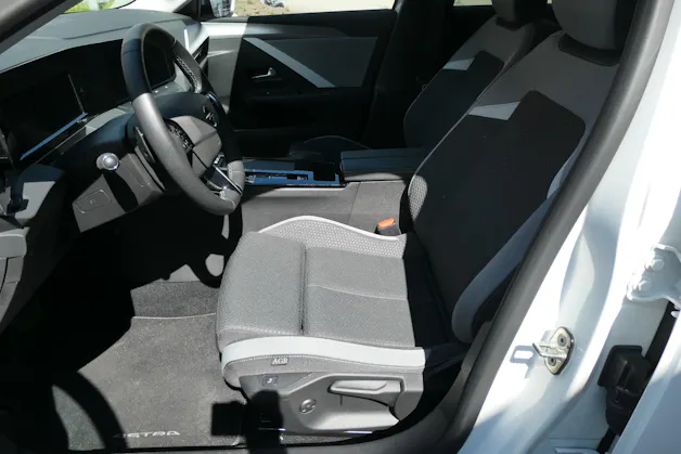 Opel Astra Sports Tourer 1.2 T 130 Swiss