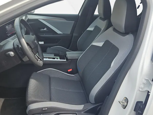 OPEL Astra Sports Tourer 1.2 T 130 Swiss