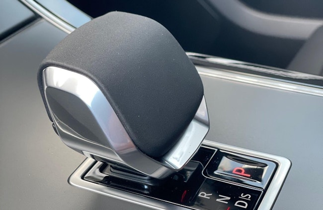 Vehicle image 14 Vehicle image 14