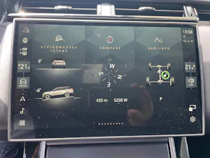 Land Rover Range Rover Velar 2.0 T Dynamic SE