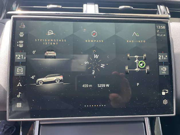 Land Rover Range Rover Velar 2.0 T Dynamic SE