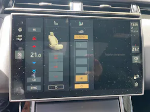 Land Rover Range Rover Velar 2.0 T Dynamic SE