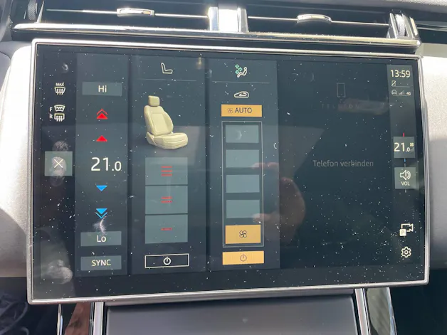 Land Rover Range Rover Velar 2.0 T Dynamic SE