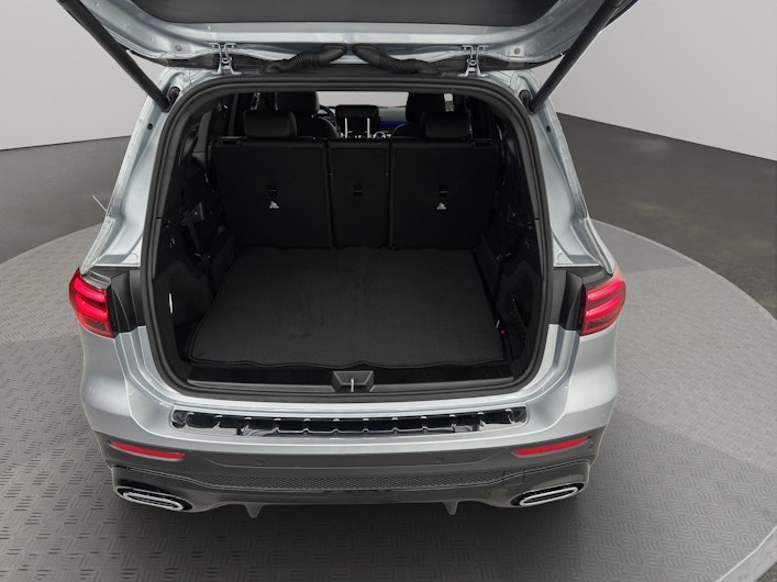 Vehicle image MERCEDES-BENZ GLB 220