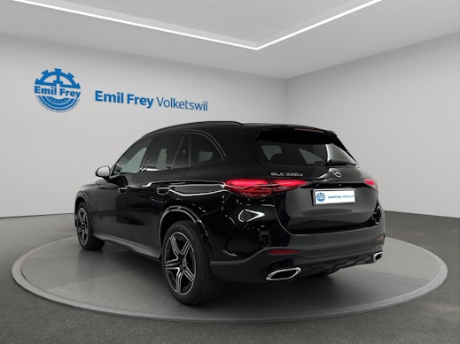 MERCEDES-BENZ GLC 220 d AMG Line 4matic 2