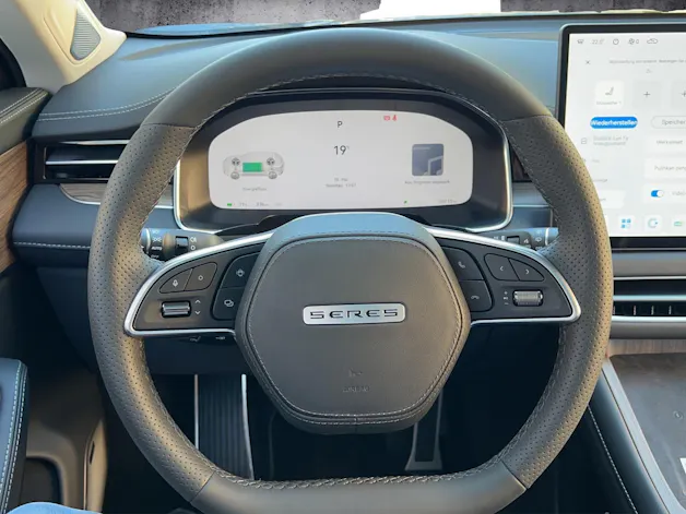 SERES 5 Electric