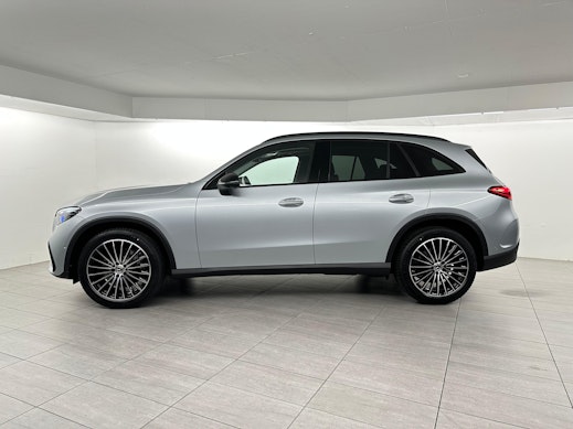 MERCEDES-BENZ GLC 300 AMG Line 4matic 2