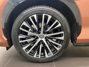 Vehicle image LEXUS RZ 450e Excellence