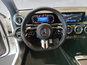 Mercedes-Benz A 250 AMG Line 4Matic