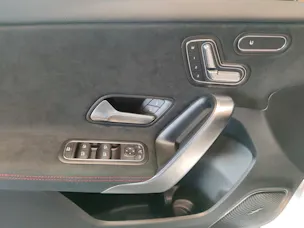 Mercedes-Benz A 250 AMG Line 4Matic