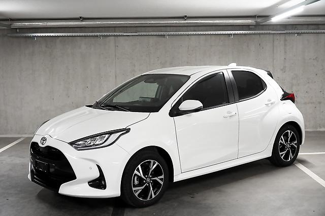 TOYOTA Yaris 1.5 VVT-i HSD Trend: Jetzt Probefahrt buchen!