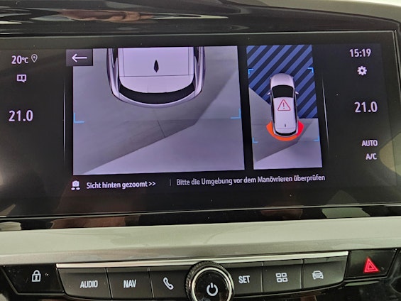 Vehicle image 10 Vehicle image 10