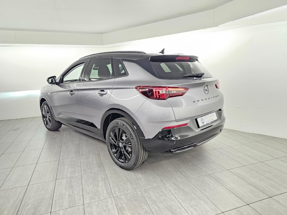 Vehicle image 2 Vehicle image 2