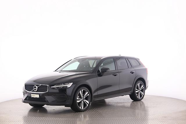 VOLVO V60 Cross Country 2.0 B4 AWD: Jetzt Probefahrt buchen!