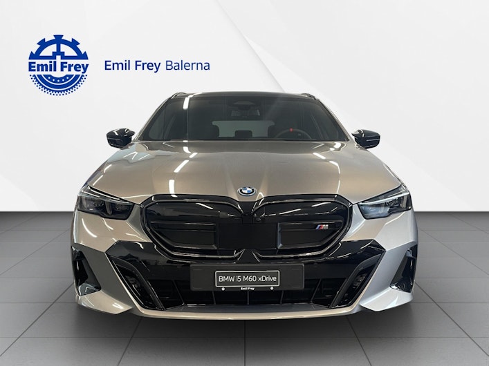 Vehicle image BMW i5