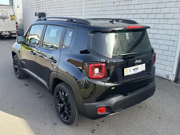 Jeep Renegade 1.5 MHEV Summit