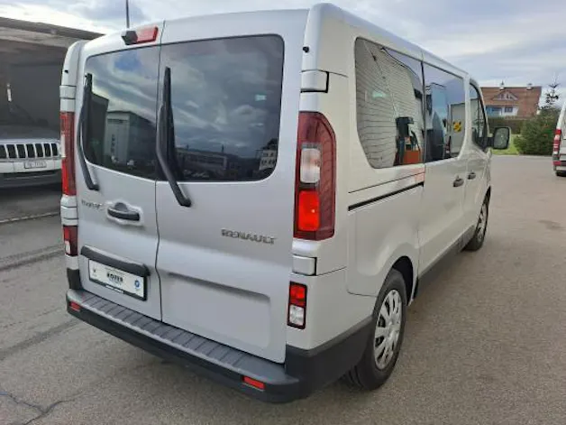 Renault Trafic Passenger Intens
