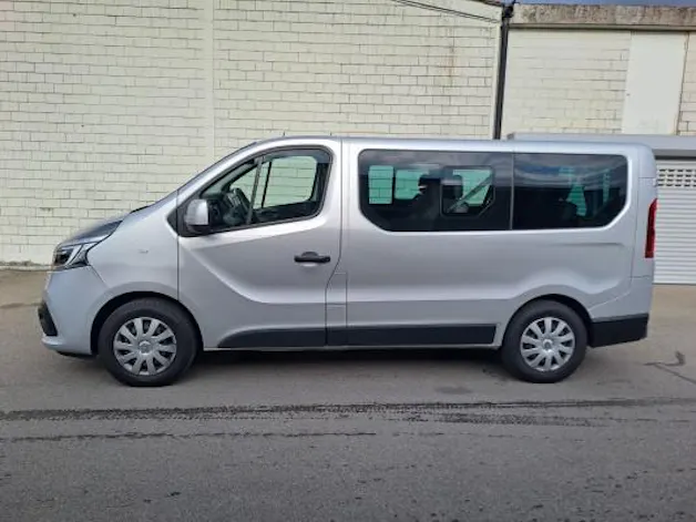 Renault Trafic Passenger Intens