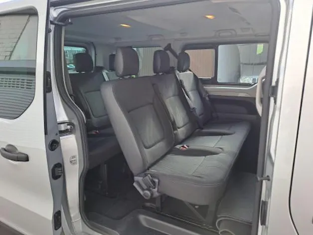Renault Trafic Passenger Intens