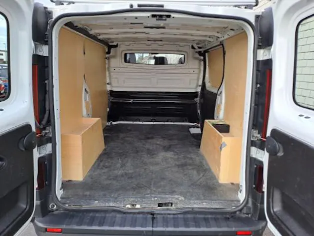 Renault Trafic dCi120 2.8 Access