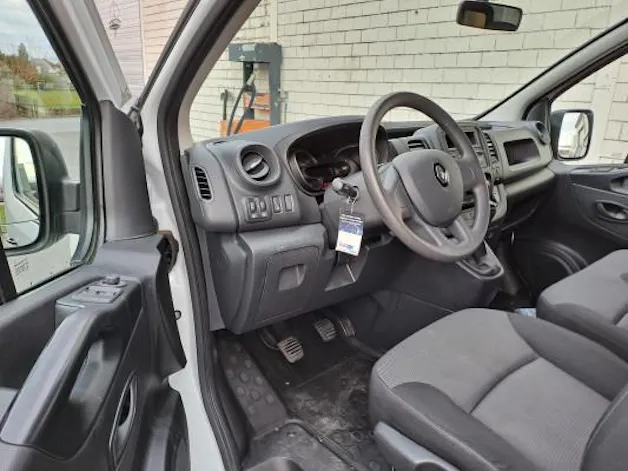 Renault Trafic dCi120 2.8 Access