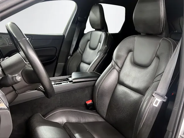 Volvo XC60 2.0 T8 TE R-Design eAWD