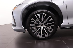 Vehicle image LEXUS RZ 450e Excellence