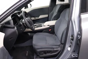 Lexus RZ 450e Excellence / ab 1.99% Leasing bei Abschluss einer Protect Autoversicherung