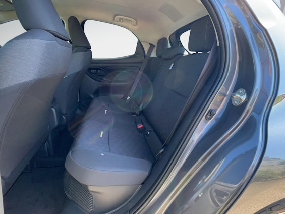 Vehicle image 14 Vehicle image 14