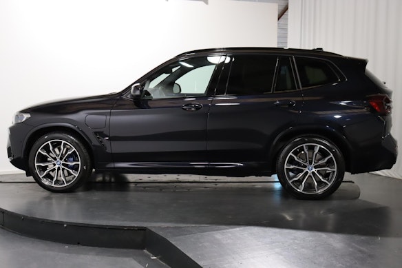 BMW X3 30e xDrive 2