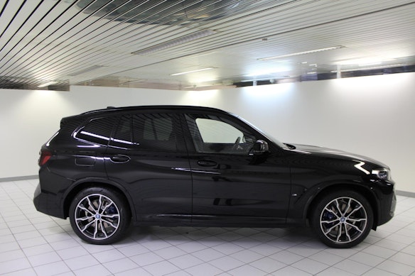 BMW X3 30e xDrive 1