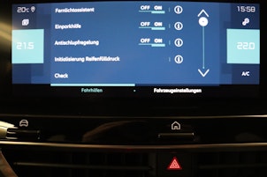 Vehicle image CITROEN e-C4 Shine